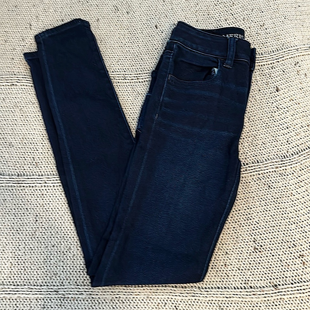 American Eagle, size 00, straight leg, perfect condition.